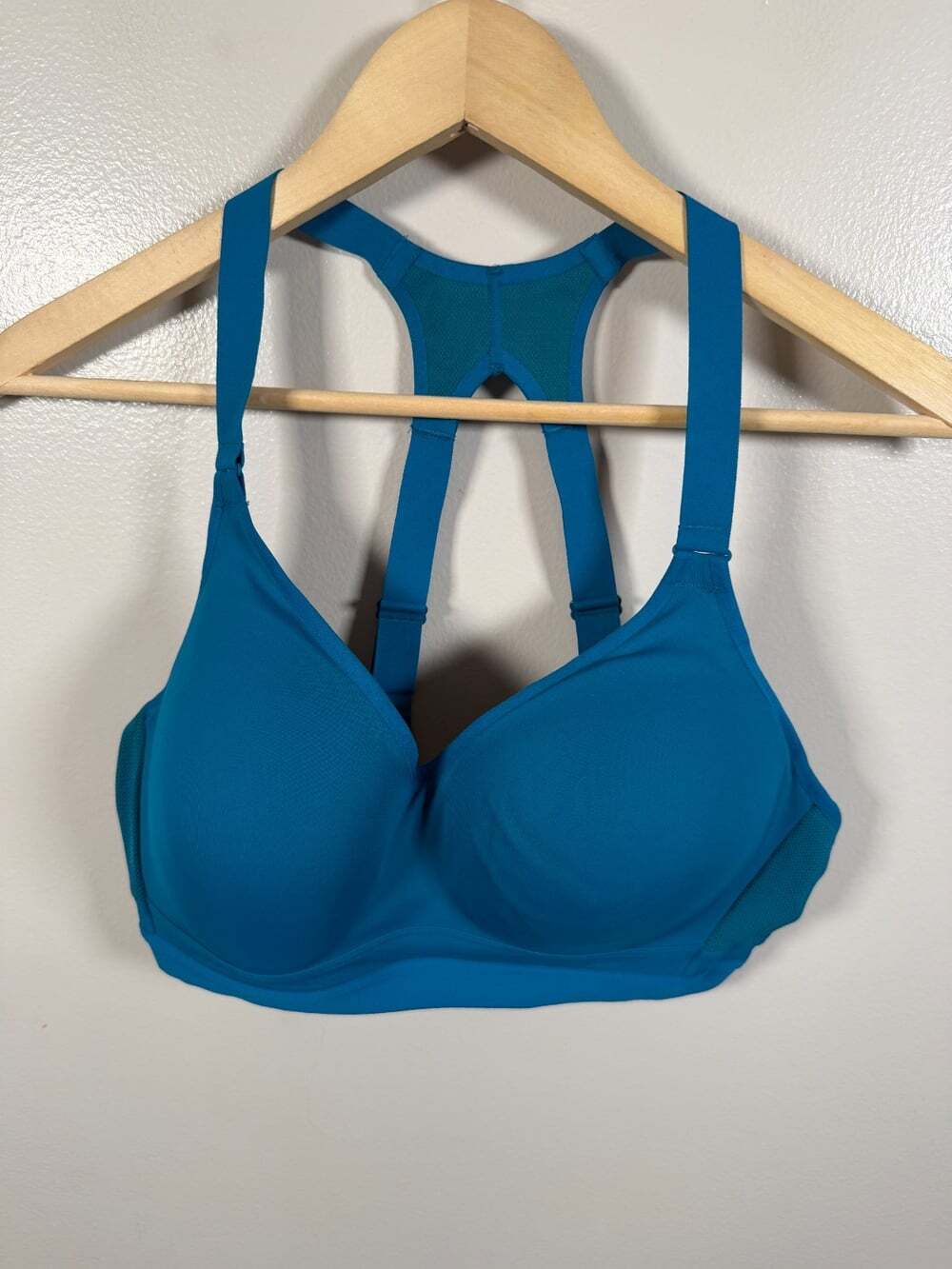 Victoria's Secret Incredible Max Sports Bra 38C Blue Teal High Impact Workout